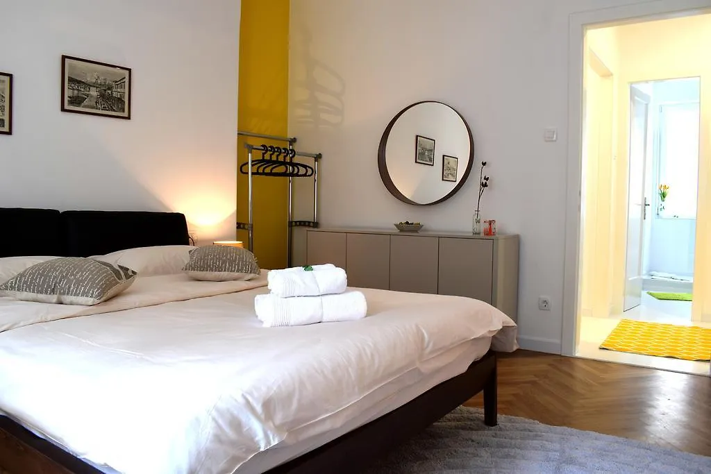Apartment Galaxino Split